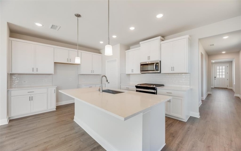 153 Ashbrook Street, Little Elm, TX 75068, 3 Bedrooms Bedrooms, ,2 BathroomsBathrooms,Residential,For Sale,153 Ashbrook Street,0,21141248