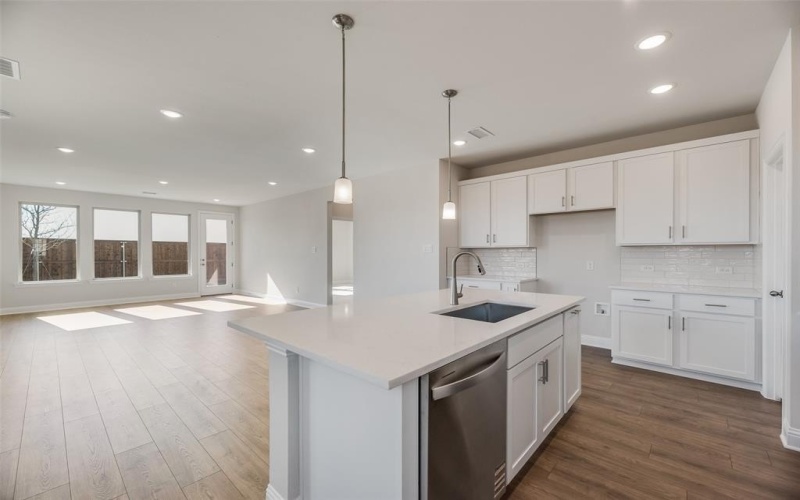 153 Ashbrook Street, Little Elm, TX 75068, 3 Bedrooms Bedrooms, ,2 BathroomsBathrooms,Residential,For Sale,153 Ashbrook Street,0,21141248