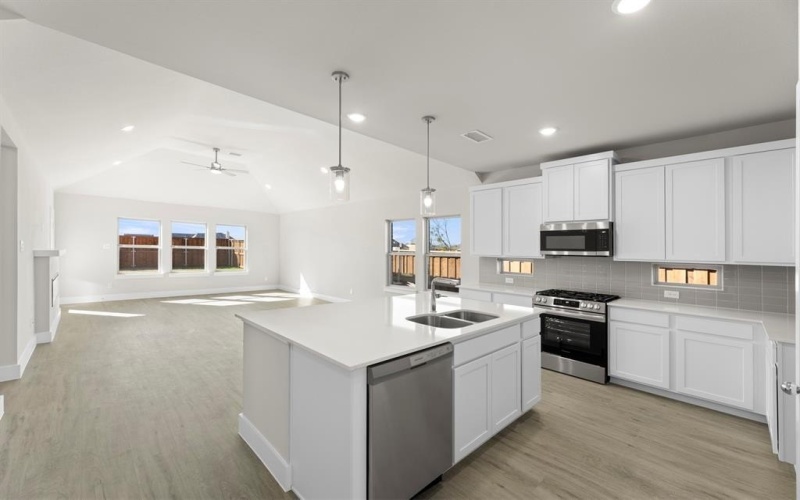 2359 Bell Way, Forney, TX 75126, 4 Habitaciones Habitaciones , ,3 BañosBaños,Residential,En Venta,2359 Bell Way,0,21141266