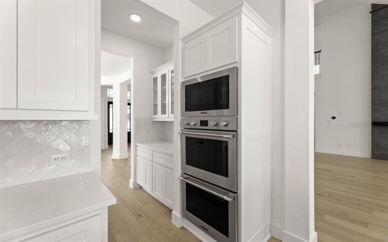 10020 La Frontera Drive, Fort Worth, TX 76179, 5 Bedrooms Bedrooms, ,5 BathroomsBathrooms,Residential,For Sale,10020 La Frontera Drive,0,21141271