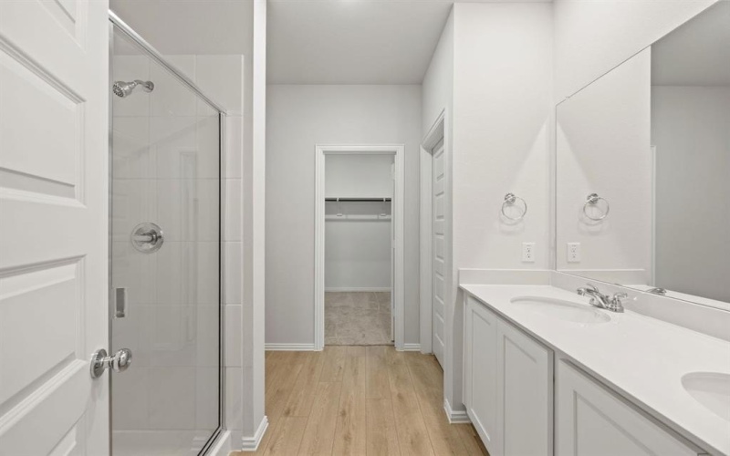 3204 Royal Forest Drive, Denton, TX 76208, 4 Habitaciones Habitaciones , ,2 BañosBaños,Residential,En Venta,3204 Royal Forest Drive,0,21141321