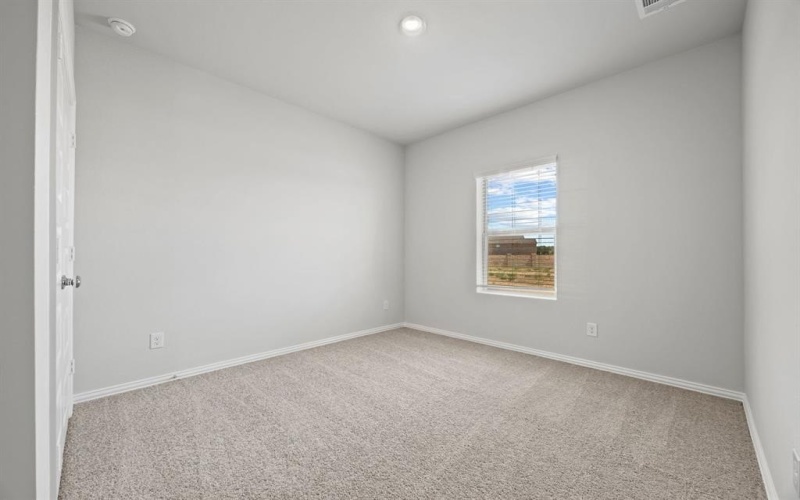 3204 Royal Forest Drive, Denton, TX 76208, 4 Habitaciones Habitaciones , ,2 BañosBaños,Residential,En Venta,3204 Royal Forest Drive,0,21141321