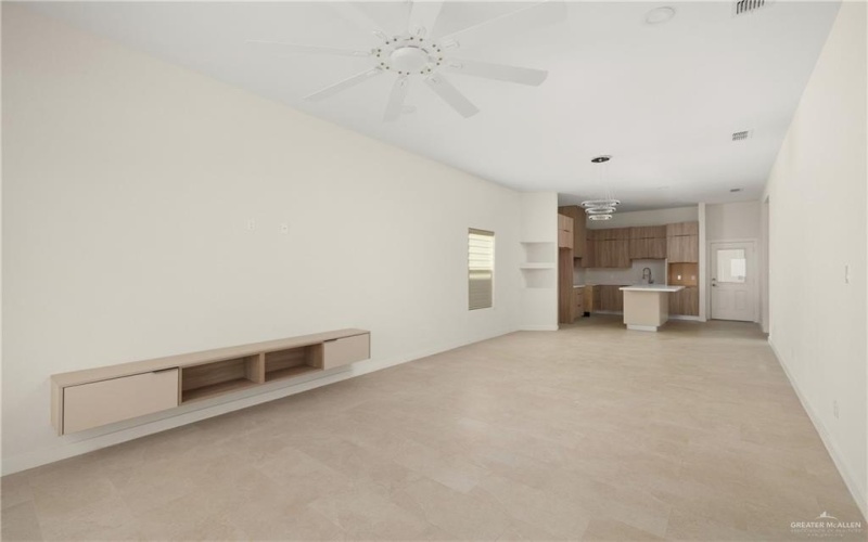 232 W Longoria Drive, Pharr, TX 78577, 3 Bedrooms Bedrooms, ,2 BathroomsBathrooms,Residential,For Sale,232 W Longoria Drive,0,490883