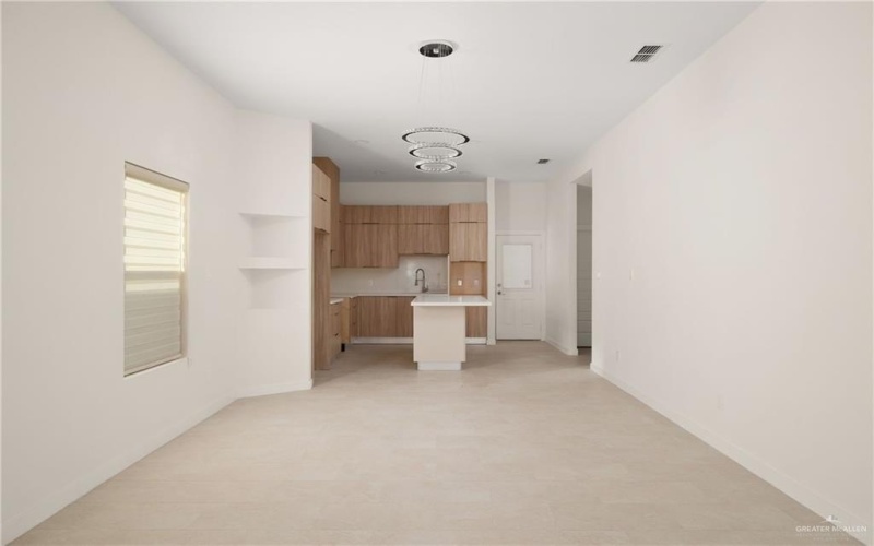 232 W Longoria Drive, Pharr, TX 78577, 3 Bedrooms Bedrooms, ,2 BathroomsBathrooms,Residential,For Sale,232 W Longoria Drive,0,490883