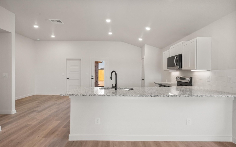 3116 138th Place, Lubbock, TX 79423, 3 Habitaciones Habitaciones , ,2 BañosBaños,Residential,En Venta,3116 138th Place,0,202564536