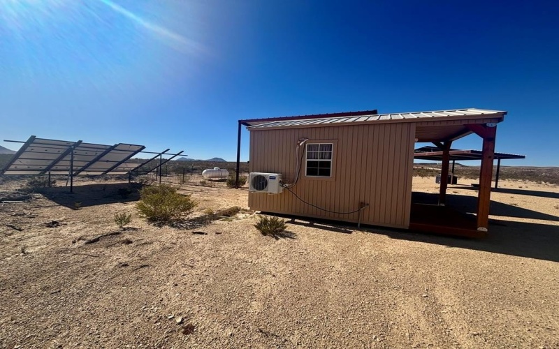2980 E Helt Dr, Terlingua, TX 79852, 2 Habitaciones Habitaciones , ,Residential,En Venta,2980 E Helt Dr,0,165262