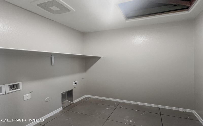 15132 Conviction Avenue, El Paso, TX 79938, 3 Habitaciones Habitaciones , ,1 BañoBaños,Residential,En Venta,15132 Conviction Avenue,0,935693