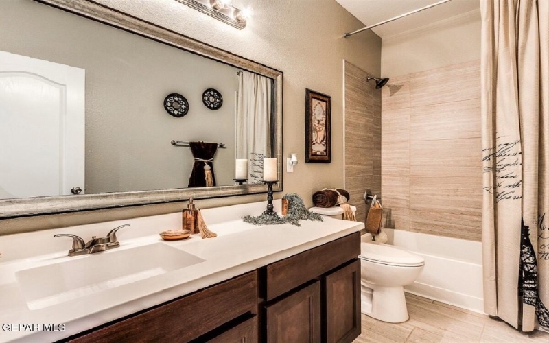 15149 Resolve Drive, El Paso, TX 79938, 3 Habitaciones Habitaciones , ,1 BañoBaños,Residential,En Venta,15149 Resolve Drive,0,935696