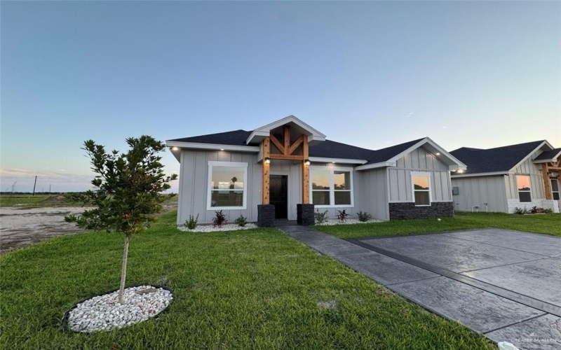 117 Lenon Avenue, Edcouch, TX 78538, 3 Bedrooms Bedrooms, ,2 BathroomsBathrooms,Residential,For Sale,117 Lenon Avenue,0,490932