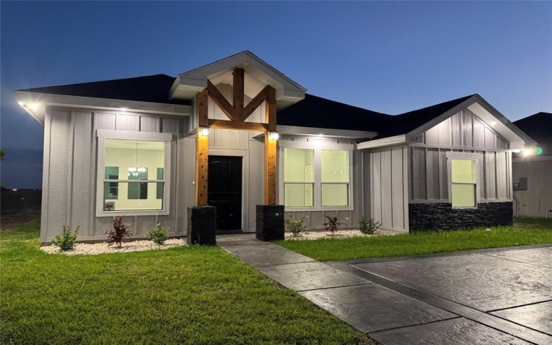 117 Lenon Avenue, Edcouch, TX 78538, 3 Bedrooms Bedrooms, ,2 BathroomsBathrooms,Residential,For Sale,117 Lenon Avenue,0,490932