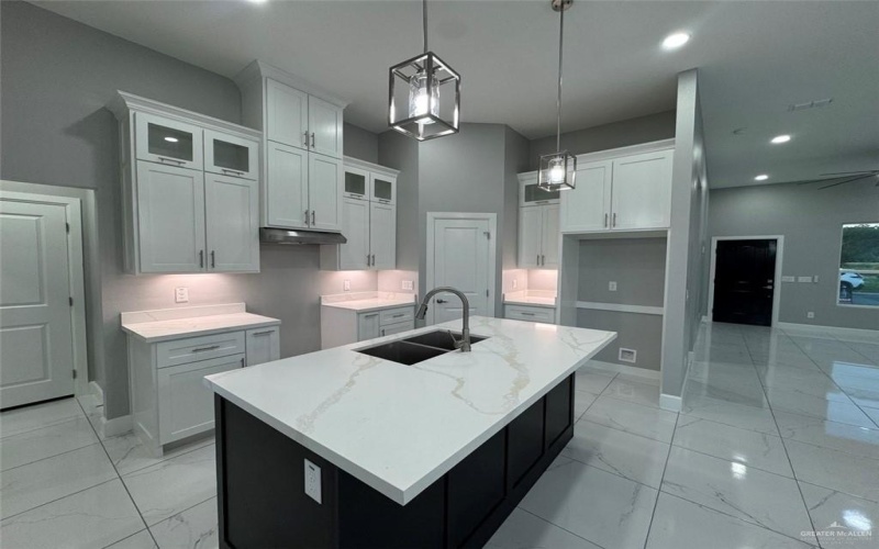 117 Lenon Avenue, Edcouch, TX 78538, 3 Bedrooms Bedrooms, ,2 BathroomsBathrooms,Residential,For Sale,117 Lenon Avenue,0,490932