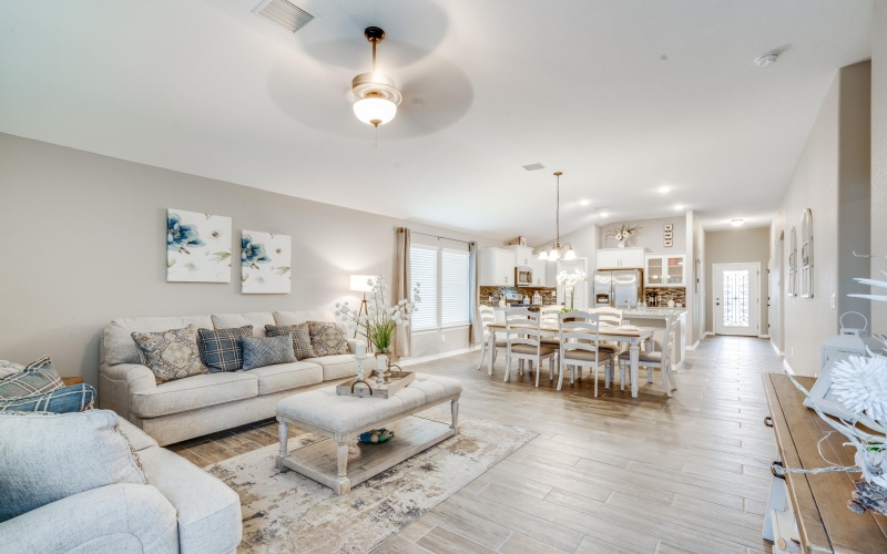 13832 Summer Hail Avenue, El Paso, TX 79928, 4 Habitaciones Habitaciones , ,3 BañosBaños,Residential,En Venta,13832 Summer Hail Avenue,0,935017