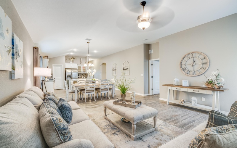 13829 Victory Sky Avenue, El Paso, TX 79928, 4 Bedrooms Bedrooms, ,3 BathroomsBathrooms,Residential,For Sale,13829 Victory Sky Avenue,0,935018