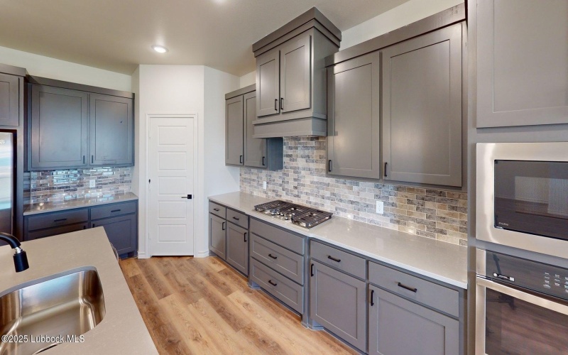 2814 133rd Street, Lubbock, TX 79423, 4 Bedrooms Bedrooms, ,3 BathroomsBathrooms,Residential,For Sale,2814 133rd Street,202551831