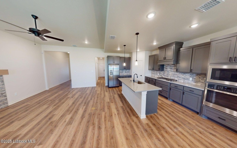 2814 133rd Street, Lubbock, TX 79423, 4 Bedrooms Bedrooms, ,3 BathroomsBathrooms,Residential,For Sale,2814 133rd Street,202551831
