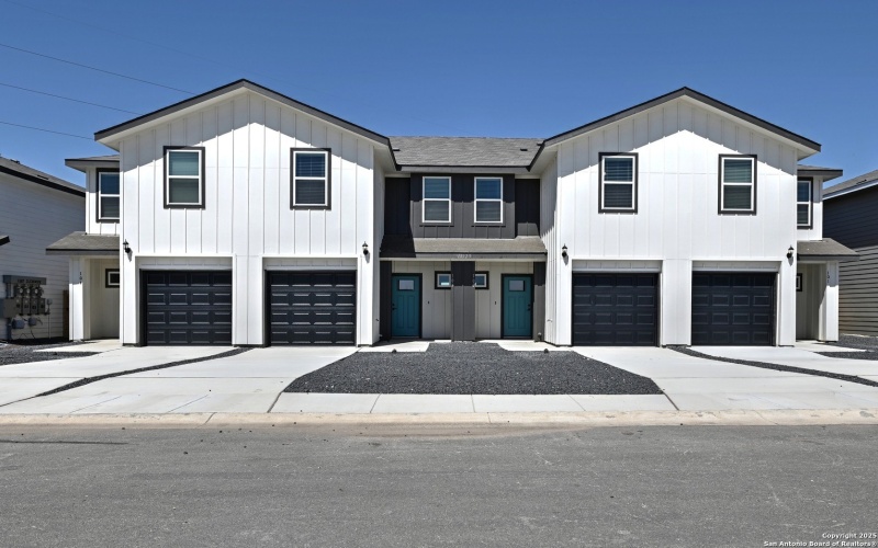 11319 Clearmine, San Antonio, TX 78224, ,Residential Multi Family,En Venta,11319 Clearmine,0,1912756