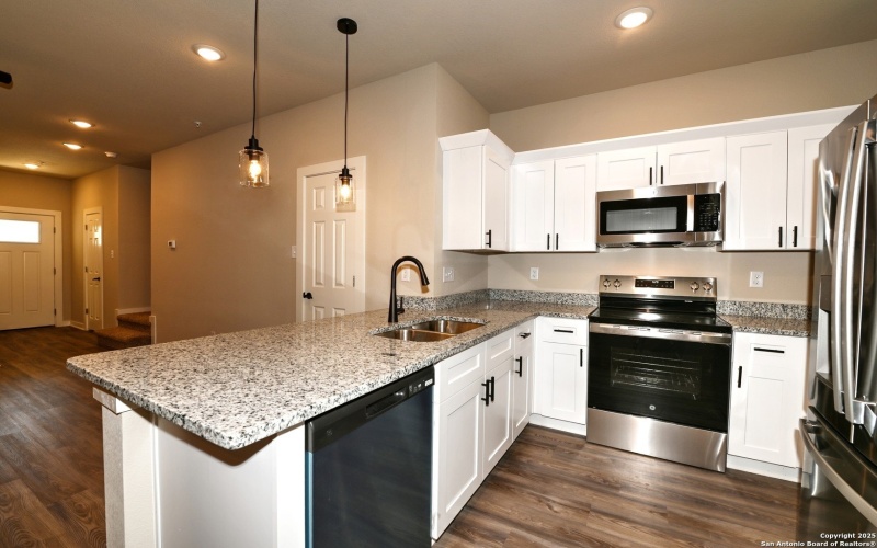 11319 Clearmine, San Antonio, TX 78224, ,Residential Multi Family,En Venta,11319 Clearmine,0,1912756