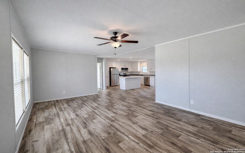 563 Oak Trail, Canyon Lake, TX 78133, 3 Habitaciones Habitaciones , ,2 BañosBaños,Residential,En Venta,563 Oak Trail,0,1930797