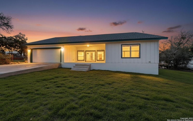 514 contour, Spring Branch, TX 78070, 3 Bedrooms Bedrooms, ,2 BathroomsBathrooms,Residential,For Sale,514 contour,0,1930803