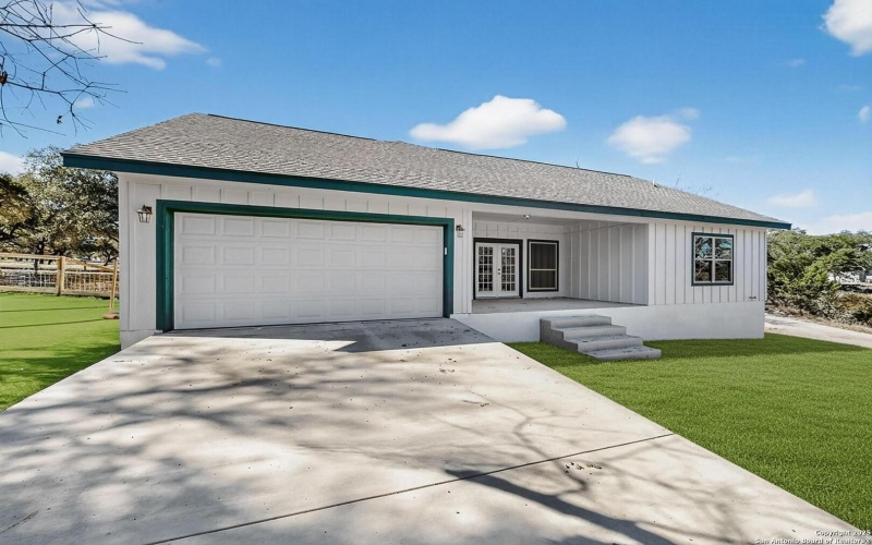 514 contour, Spring Branch, TX 78070, 3 Bedrooms Bedrooms, ,2 BathroomsBathrooms,Residential,For Sale,514 contour,0,1930803