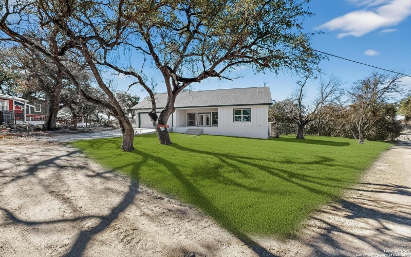 514 contour, Spring Branch, TX 78070, 3 Bedrooms Bedrooms, ,2 BathroomsBathrooms,Residential,For Sale,514 contour,0,1930803