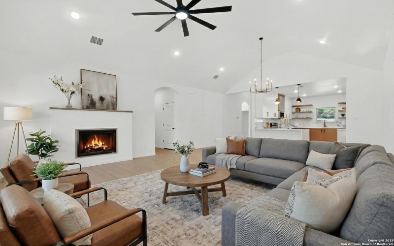 514 contour, Spring Branch, TX 78070, 3 Bedrooms Bedrooms, ,2 BathroomsBathrooms,Residential,For Sale,514 contour,0,1930803