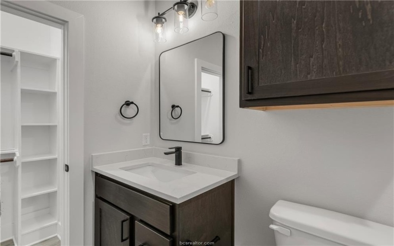 4071 Gunner Trail, College Station, TX 77845, 4 Habitaciones Habitaciones , ,5 BañosBaños,Residential,En Venta,4071 Gunner Trail,0,26000028