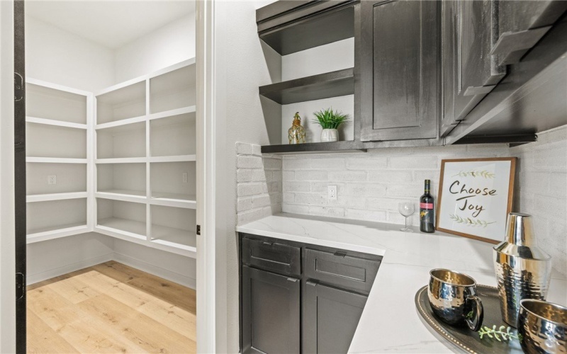 1517 Fenner Ranch, Corpus Christi, TX 78415, 4 Bedrooms Bedrooms, ,3 BathroomsBathrooms,Residential,For Sale,1517 Fenner Ranch,0,469354