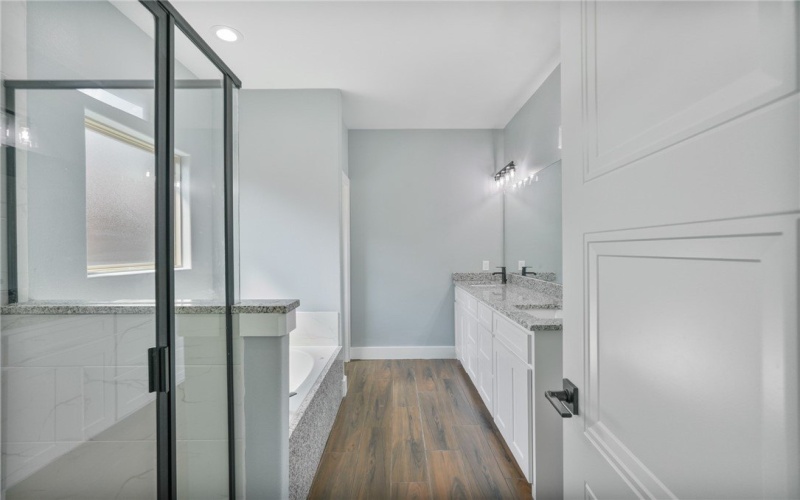 407 Main, Odem, TX 78370, 3 Habitaciones Habitaciones , ,2 BañosBaños,Residential,En Venta,407 Main,0,469357