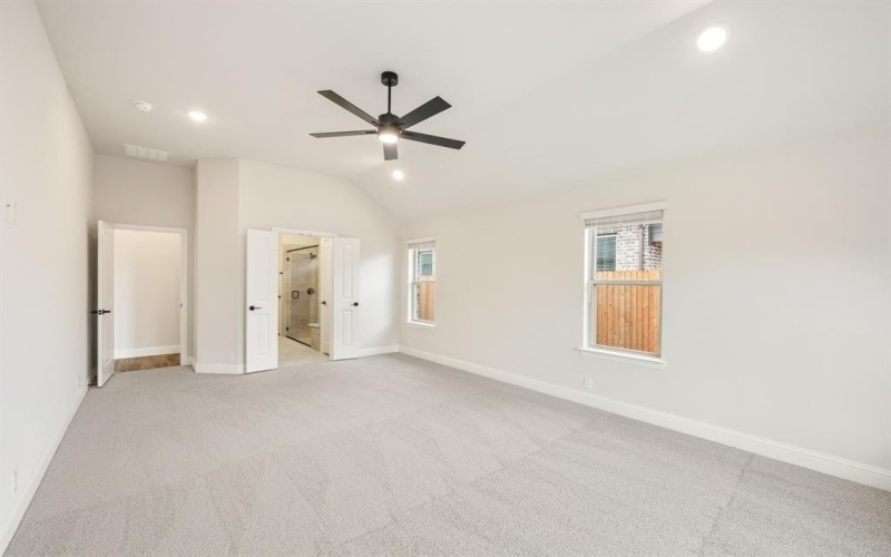 1002 Stonehaven Drive, Justin, TX 76247, 4 Bedrooms Bedrooms, ,3 BathroomsBathrooms,Residential,For Sale,1002 Stonehaven Drive,0,21129164