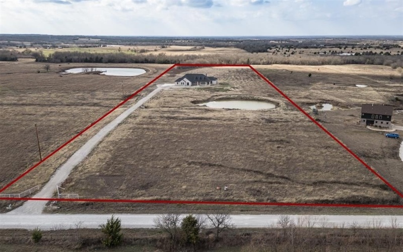 4112 County Road 1098, Celeste, TX 75423, 4 Habitaciones Habitaciones , ,3 BañosBaños,Residential,En Venta,4112 County Road 1098,0,21139481