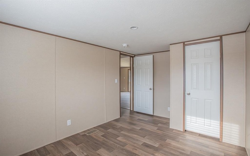 2013 Spring Court, Azle, TX 76020, 3 Bedrooms Bedrooms, ,2 BathroomsBathrooms,Residential,For Sale,2013 Spring Court,0,21139622