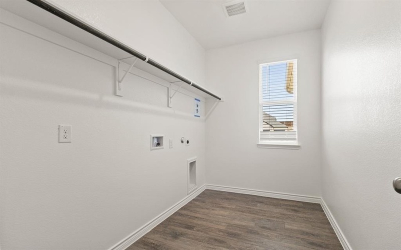 6904 Night Owl Lane, Fort Worth, TX 76036, 6 Bedrooms Bedrooms, ,5 BathroomsBathrooms,Residential,For Sale,6904 Night Owl Lane,0,21141753