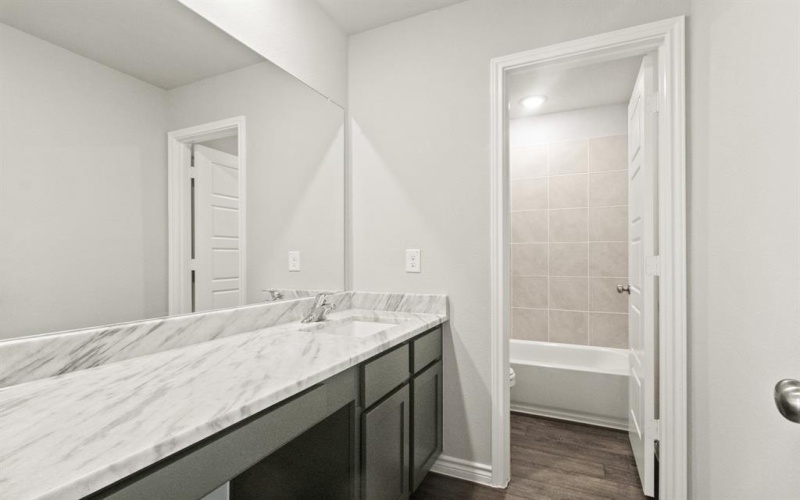 6904 Night Owl Lane, Fort Worth, TX 76036, 6 Bedrooms Bedrooms, ,5 BathroomsBathrooms,Residential,For Sale,6904 Night Owl Lane,0,21141753