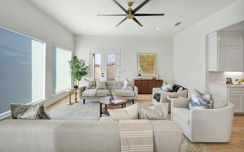 Odessa, TX 79765, 4 Habitaciones Habitaciones , ,3 BañosBaños,Residential,En Venta,0,165341