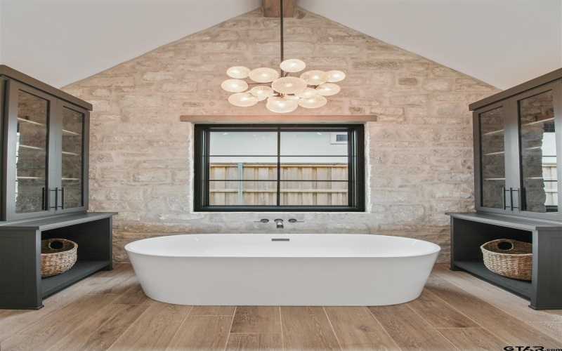 3312 Forest Court, Tyler, TX 75703, 4 Habitaciones Habitaciones , ,5 BañosBaños,Residential,En Venta,3312 Forest Court,0,26000117