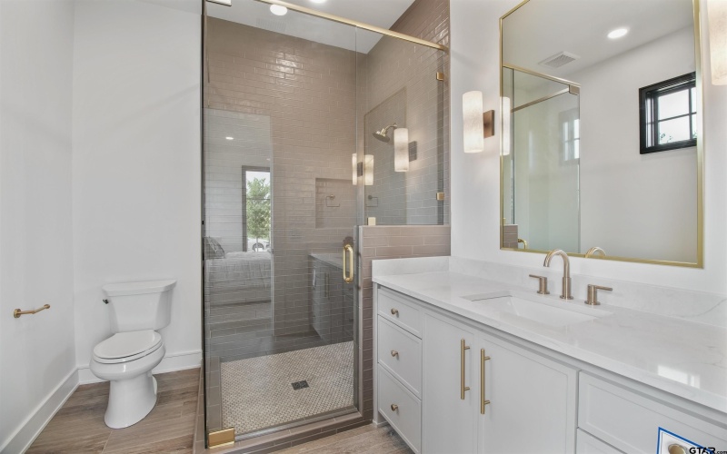 3312 Forest Court, Tyler, TX 75703, 4 Habitaciones Habitaciones , ,5 BañosBaños,Residential,En Venta,3312 Forest Court,0,26000117