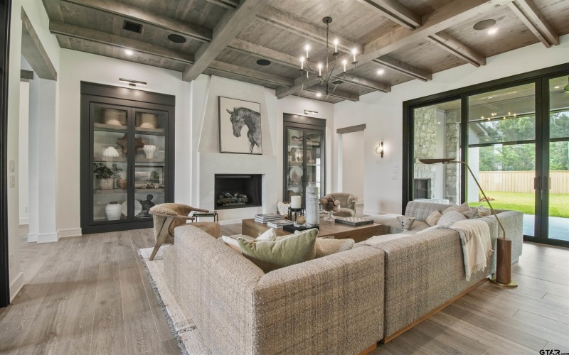 3312 Forest Court, Tyler, TX 75703, 4 Habitaciones Habitaciones , ,5 BañosBaños,Residential,En Venta,3312 Forest Court,0,26000117