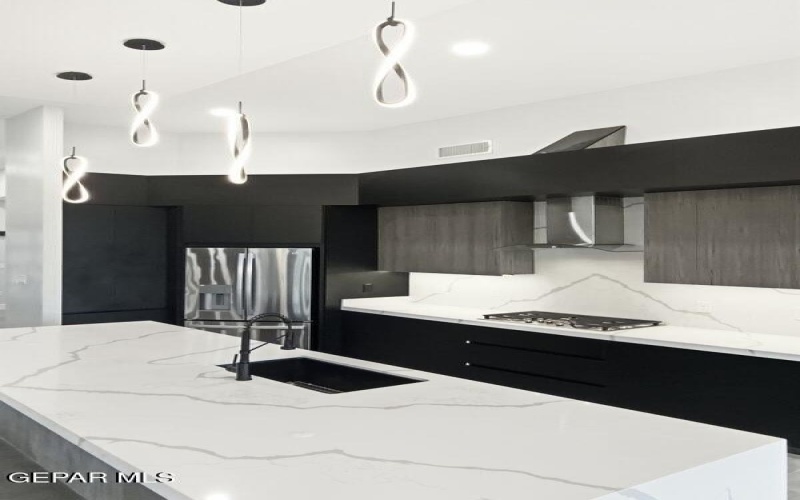 11341 ARDELLE Avenue, El Paso, TX 79936, 4 Habitaciones Habitaciones , ,5 BañosBaños,Residential,En Venta,11341 ARDELLE Avenue,0,935757