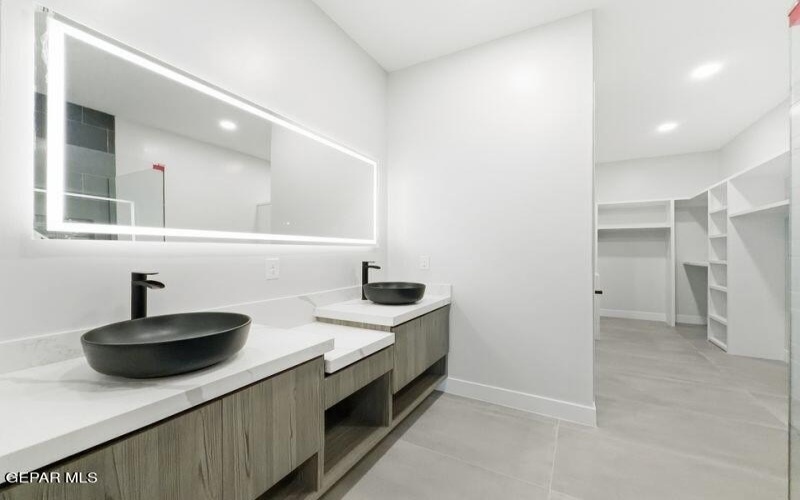 11341 ARDELLE Avenue, El Paso, TX 79936, 4 Habitaciones Habitaciones , ,5 BañosBaños,Residential,En Venta,11341 ARDELLE Avenue,0,935757