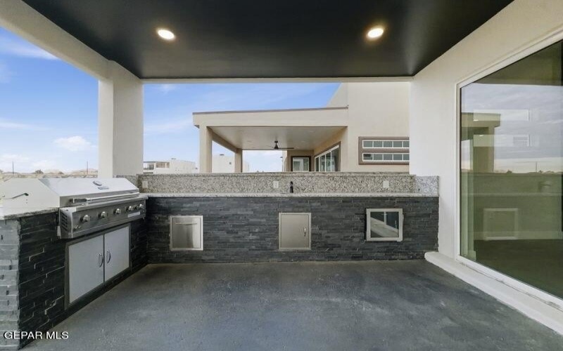 11341 ARDELLE Avenue, El Paso, TX 79936, 4 Habitaciones Habitaciones , ,5 BañosBaños,Residential,En Venta,11341 ARDELLE Avenue,0,935757