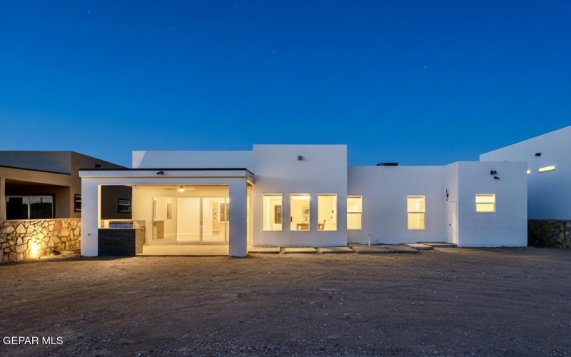 11341 ARDELLE Avenue, El Paso, TX 79936, 4 Habitaciones Habitaciones , ,5 BañosBaños,Residential,En Venta,11341 ARDELLE Avenue,0,935757