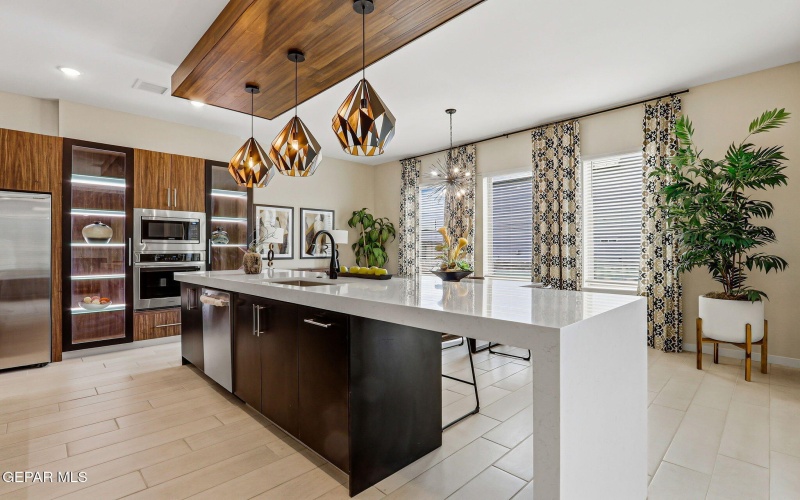 980 WILLOW RIVER Drive, El Paso, TX 79932, 4 Habitaciones Habitaciones , ,3 BañosBaños,Residential,En Venta,980 WILLOW RIVER Drive,0,935759