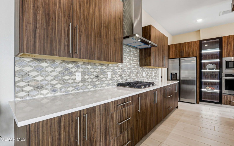 980 WILLOW RIVER Drive, El Paso, TX 79932, 4 Habitaciones Habitaciones , ,3 BañosBaños,Residential,En Venta,980 WILLOW RIVER Drive,0,935759