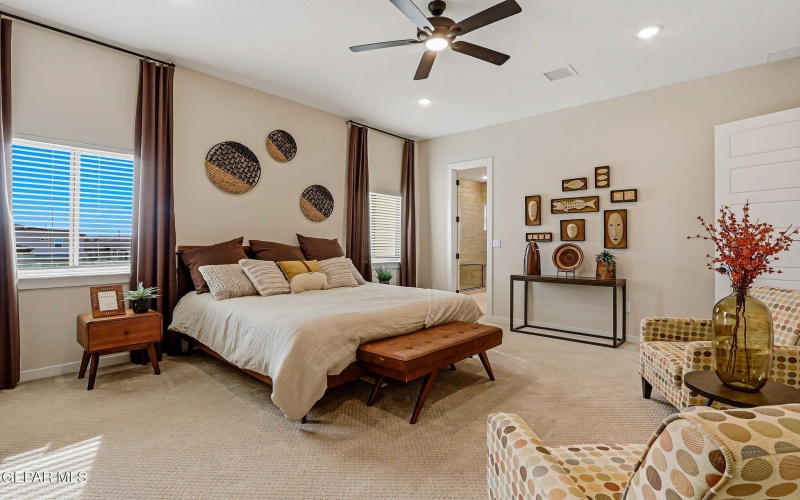 980 WILLOW RIVER Drive, El Paso, TX 79932, 4 Habitaciones Habitaciones , ,3 BañosBaños,Residential,En Venta,980 WILLOW RIVER Drive,0,935759