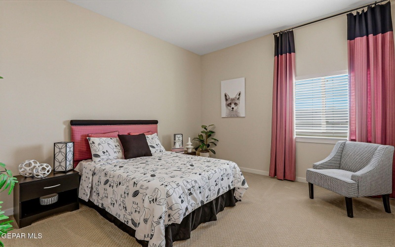 980 WILLOW RIVER Drive, El Paso, TX 79932, 4 Habitaciones Habitaciones , ,3 BañosBaños,Residential,En Venta,980 WILLOW RIVER Drive,0,935759