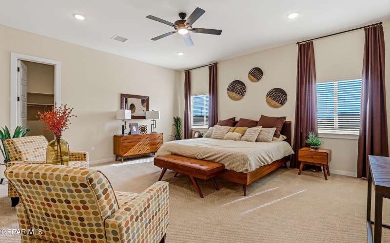 980 WILLOW RIVER Drive, El Paso, TX 79932, 4 Habitaciones Habitaciones , ,3 BañosBaños,Residential,En Venta,980 WILLOW RIVER Drive,0,935759