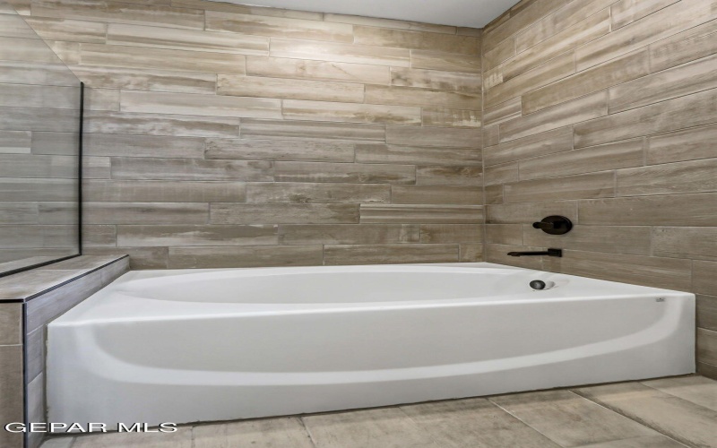 980 WILLOW RIVER Drive, El Paso, TX 79932, 4 Habitaciones Habitaciones , ,3 BañosBaños,Residential,En Venta,980 WILLOW RIVER Drive,0,935759