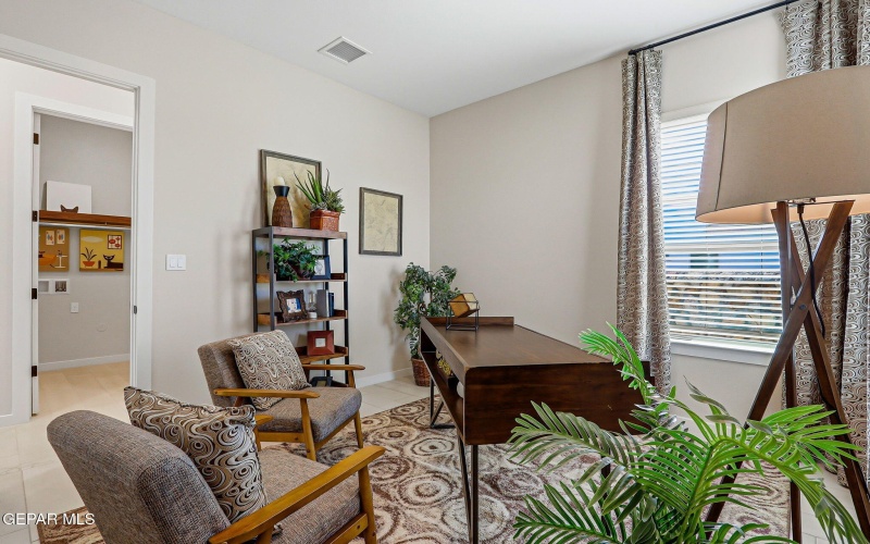 980 WILLOW RIVER Drive, El Paso, TX 79932, 4 Habitaciones Habitaciones , ,3 BañosBaños,Residential,En Venta,980 WILLOW RIVER Drive,0,935759