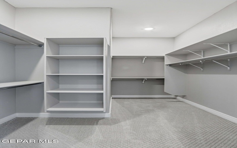 980 PECOS RIVER Drive, El Paso, TX 79932, 4 Habitaciones Habitaciones , ,2 BañosBaños,Residential,En Venta,980 PECOS RIVER Drive,0,935761